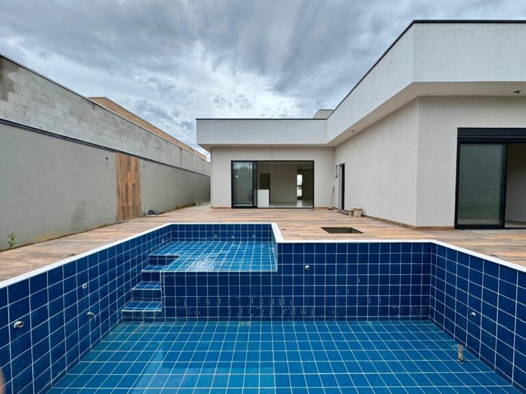 WhatsApp Image 2025-03-21 at 19.21.17